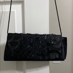 La Regale Crossbody Sequin Clutch